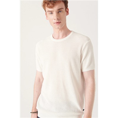 Avva Erkek Beyaz Bisiklet Yaka Dokulu Ribanalı Standart Fit Normal Kesim Triko T-shirt B005010