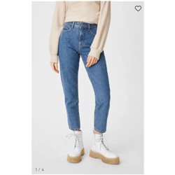 THE MOM JEANS