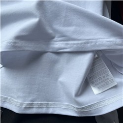 Эластичная женская футболка с пайетками ARMAN*I EXCHANGE ОРИГИНАЛ!