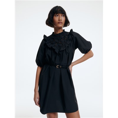 Kleid mit Gürtel