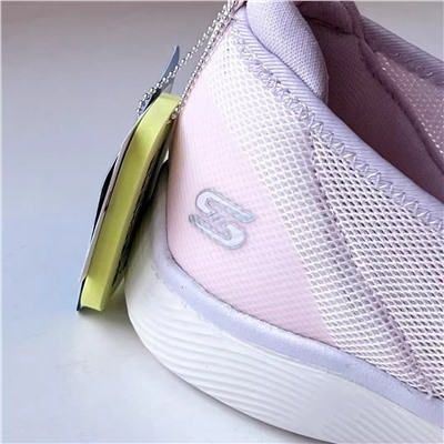 Легкие дышащие балетки Skechers  Материал: текстиль