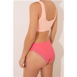 Braga clásica clean cut  coral