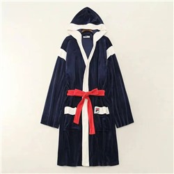 Отличный домашний халат с капюшоном  FIL*A