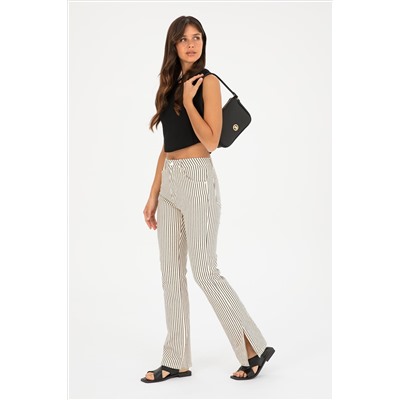 Kadın Beyaz Çizgili Straight Fit Jean Pantolon