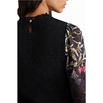 Blusa slim drapeada
