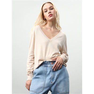 V-NECK SWEATER