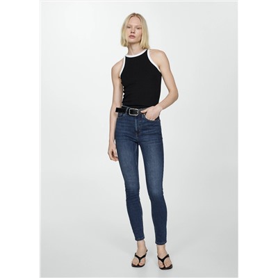 Jeans skinny tiro alto