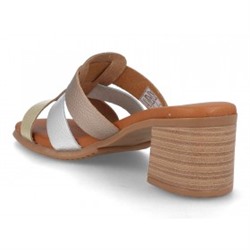 3454 - BDA
                SANDALIAS DE TACÓN