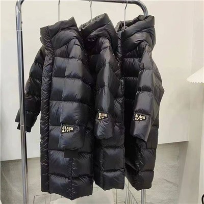 Зимний пуховик теплый