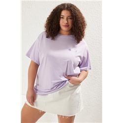 Mor Yıkamalı Sırt Baskılı Geniş Kalıp %100 Pamuk Örme bÜyük Beden Tshirt TBBSS25BF00006
