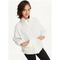 Quilted Jacket With Sherpa Pockets