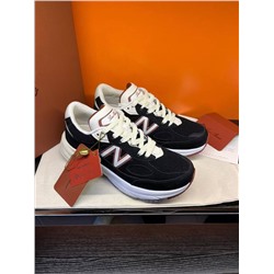 Классные кроссовки Ne*w Balanc*e x Lor*o Pian*a ⚫️🤍  Реплика 1:1
