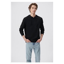MaviKapüşonlu Siyah Sweatshirt 065779-900
