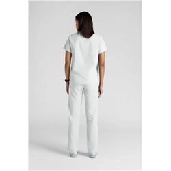Strictly Scrubs Women's 4-Pocket Scrub Set