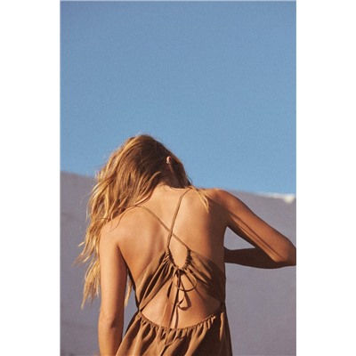 FLOWING MIDI DRESS