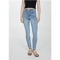 Jeans skinny tiro alto