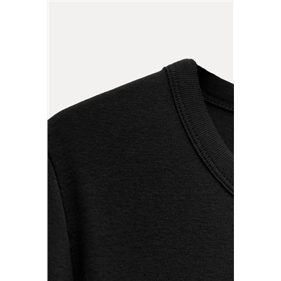 SHORT SLEEVE T-SHIRT