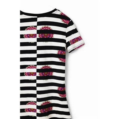 Vestido corto slim rayas