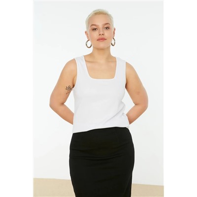 Siyah-Beyaz Basic Fitilli 2'li Paket Kare Yaka Örme Büyük Beden Atlet TBBSS22AL0024