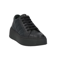 NILA & NILA Sneakers