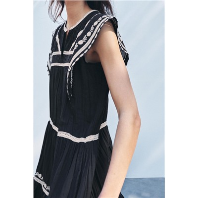 ZW COLLECTION CONTRAST EMBROIDERY DRESS