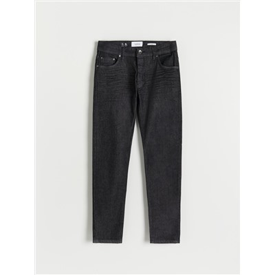 Jeans im Slim-Fit