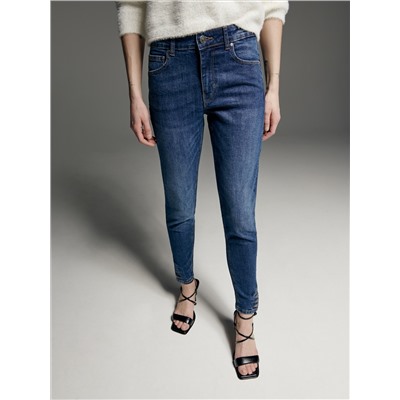 Slim-Jeans mit mittlerer Leibhöhe