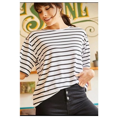 Olalook, Kadın Beyaz Çizgili Salaş T-shirt TSH-19000283