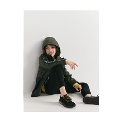 Schuhe im sportlichen Stil Batman