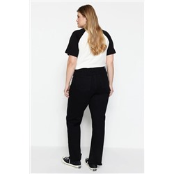 Siyah Yüksek Bel Pis Uç Detaylı Geniş Paça Comfort Büyük Beden Wide Leg Jeans TBBSS23CJ00009