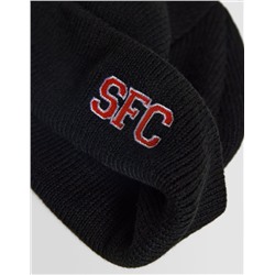 Short varsity beanie