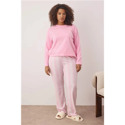 Pembe %100 Pamuklu Çizgili Örme Büyük Beden Pijama Takımı TBBAW26AI00014
