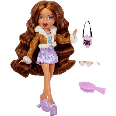 Bratz Goin’ Out! Yasmin Fashion Doll with Accessories