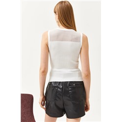 Olalook Kadın Beyaz Roba Transparan Fitilli Triko Bluz BLZ-19002542