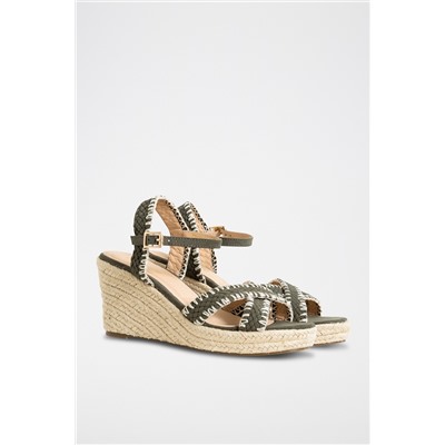 Sandalias de cuña Caqui