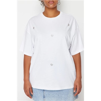 Beyaz Kalp Aksesuar Detaylı Oversize %100 Pamuk Örme T-shirt TBBSS24BF00008
