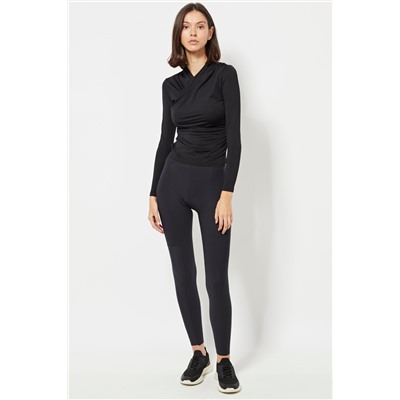 Camiseta - Negro