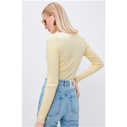 Body Amarillo