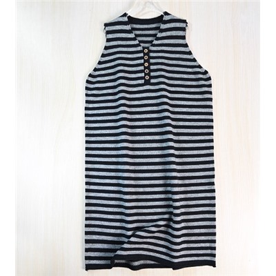 Элегантное полосатое вязаное платье без рукавов свободного кроя