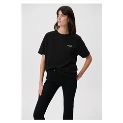 MaviLogo Baskılı Siyah Tişört Loose Fit / Bol Rahat Kesim 1611309-900