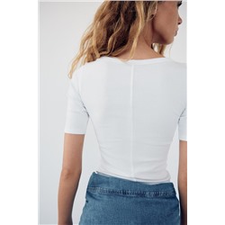 SCOOP NECK T-SHIRT