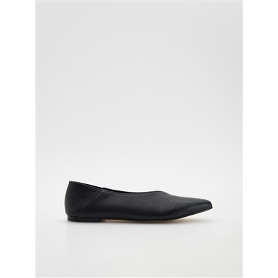 Ballerinas aus Leder