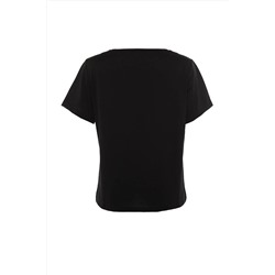Siyah Pencere/Cut Out Detaylı %100 Pamuk Örme T-Shirt TBBSS22BF00001