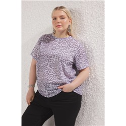 Trendyol Curve Gri Leopar Desenli Boyfriend Fit Büyük Beden T-shirt TBBSS25BF00051