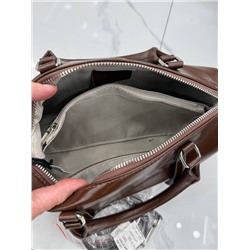 Сумка Натуральная кожа  Размер 27×15 В комплекте длинный ремень,