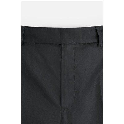 PANTALÓN CHINO EFECTO ENCERADO