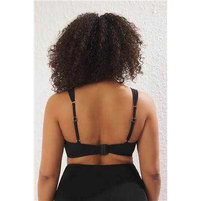 Siyah Fiyonk Detaylı Kalın Askılı Büyük Beden Bikini Üstü TBBSS25CT00009