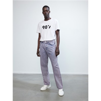 Baggy-Jeans mit Acid-Wascheffekt