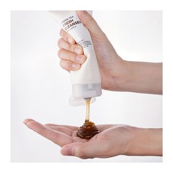 Green Tea Fresh Cleanser Очищающая пенка для жирной кожи с зеленым чаем