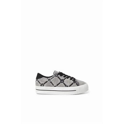 Sneakers street suela gruesa